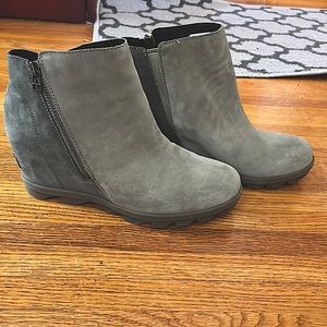 Sorel wedge boots - Joan of Arc